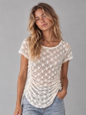 FREE PEOPLE Intimately Keep It Simple Lace Baby Tee Cream Ivory Ruched M EUC